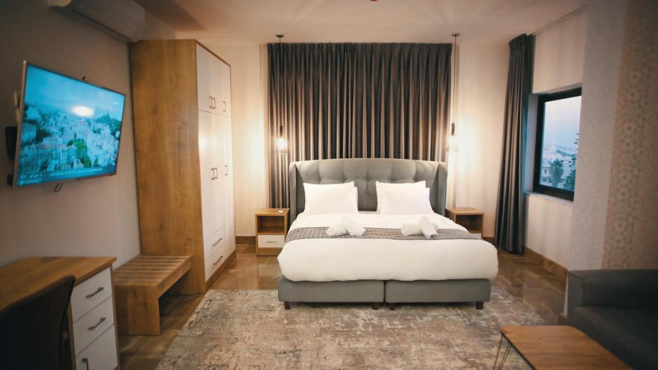 Lotus Boutique Hotel Вифлеем Экстерьер фото